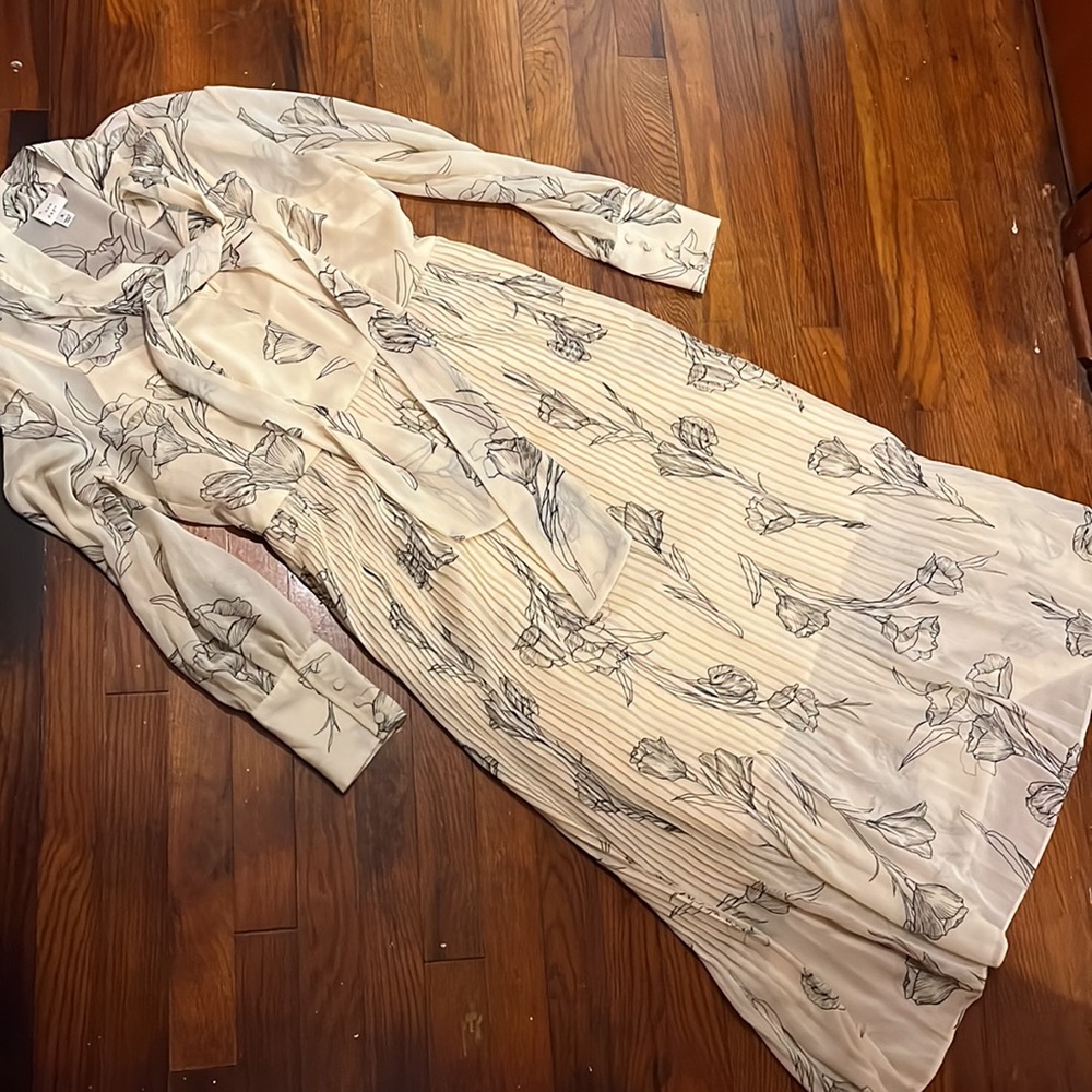 A New Day pleated cream floral dress
